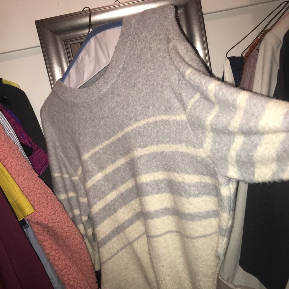 Lou and Grey fleece sweater